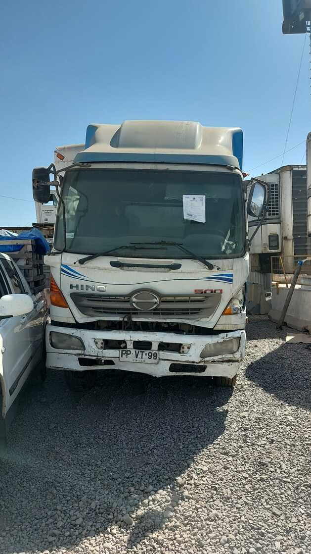  Hino GD8JLTA 2013    EN DESARME